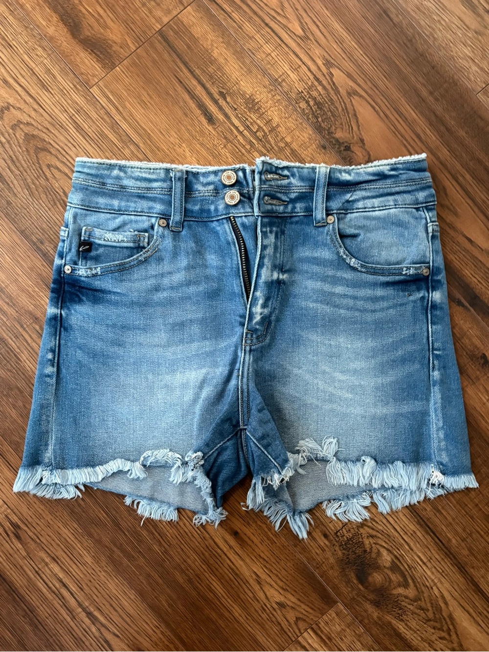KanCan Light Blue Distressed Frayed Hem Jean Shorts Size 9/29